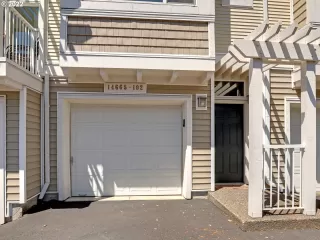 Photo #2: 22140776 Listing