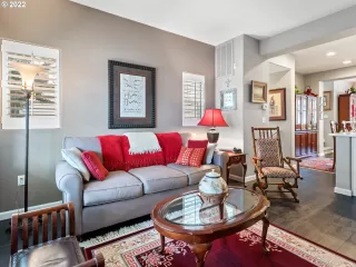 Photo #1: 22140809 Listing 