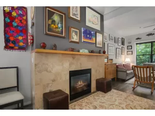 Photo #5: 22141660 Listing 