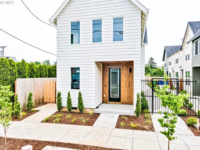 MLS: 22144195 Condo For Sale