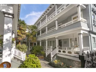 Photo #2: 22144910 Listing