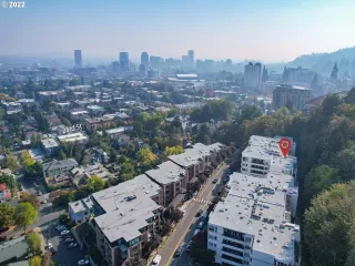 Photo #4: 22145558 Listing