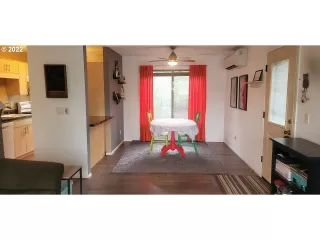 Photo #1: 22145629 Listing