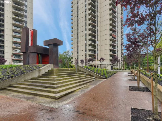 MLS: 22147629 Condo For Sale