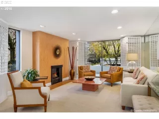 Photo #1: 22147629 Listing