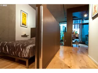 Photo #2: 22147826 Listing