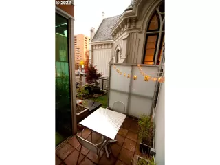 Photo #3: 22147826 Listing