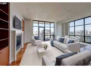 Photo #1: 22148458 Listing 