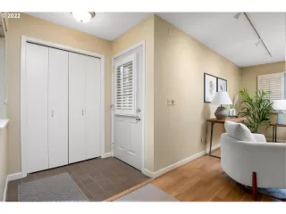 Photo #1: 22148635 Listing 