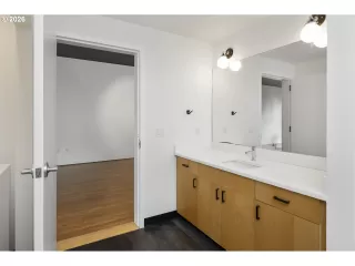 Photo #3: 221505804 Listing 