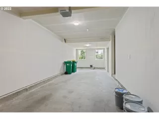 Photo #3: 22151396 Listing