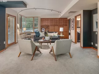 Photo #1: 22151427 Listing