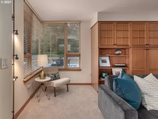 Photo #3: 22151427 Listing