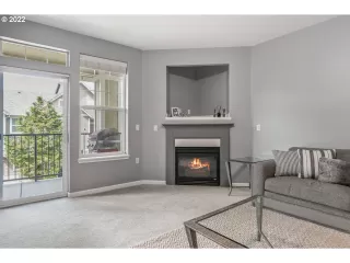 Photo #1: 22152926 Listing