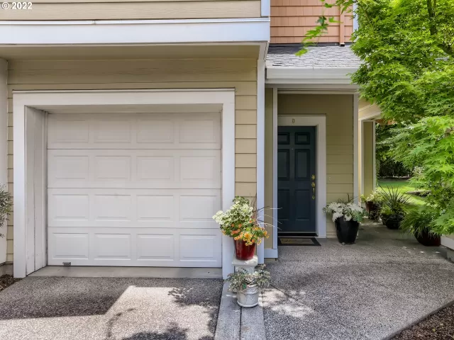 MLS: 22153369 Condo For Sale