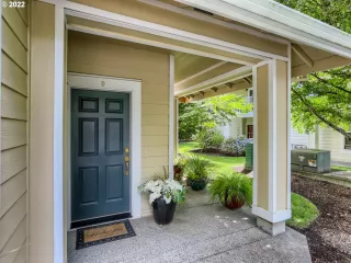 Photo #3: 22153369 Listing