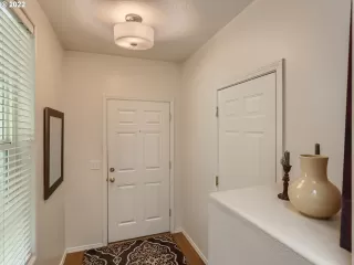 Photo #6: 22153369 Listing