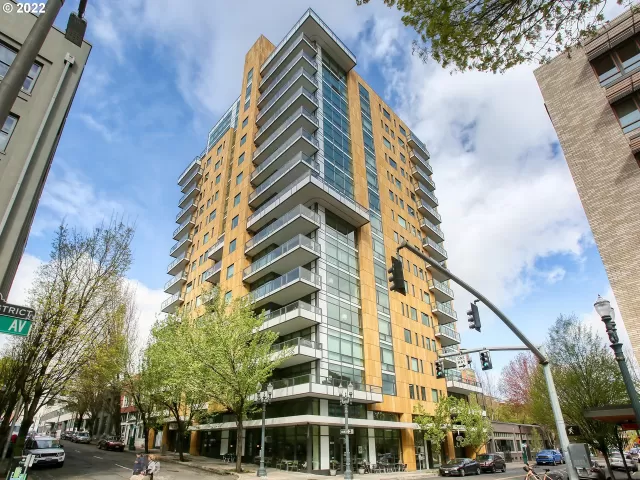 MLS: 22153841 Condo For Sale