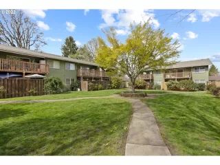 Photo #1: 22154360 Listing