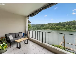 Photo #1: 22154905 Listing