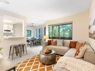 Photo #2: 22155025 Listing