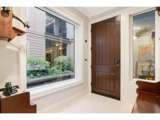 Photo #4: 22155458 Listing