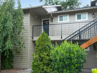 Photo #1: 22158522 Listing 