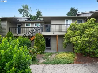 Photo #3: 22158522 Listing 