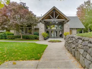 Photo #2: 22158622 Listing 