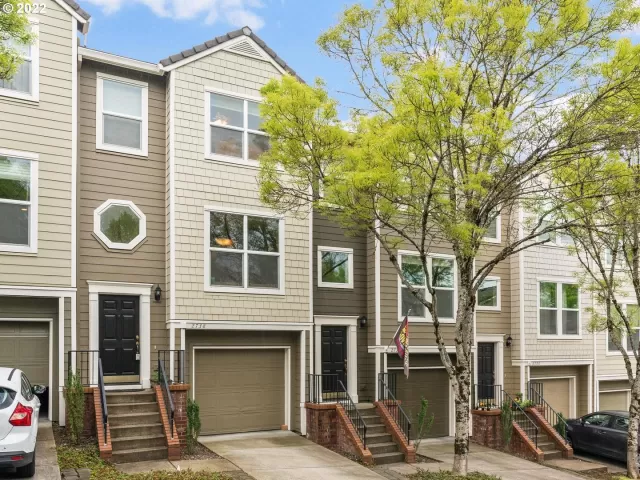 MLS: 22159431 Condo For Sale