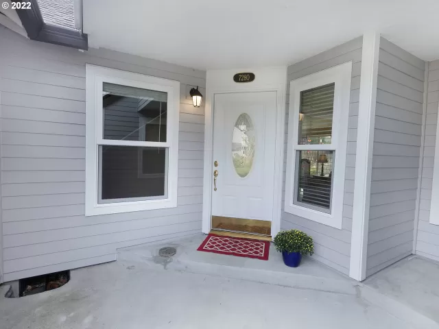 MLS: 22159485 Condo For Sale