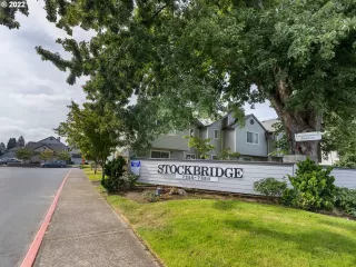 Photo #1: 22159485 Listing 