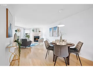 Photo #1: 22159734 Listing