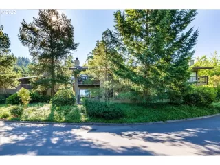 Photo #3: 22159850 Listing