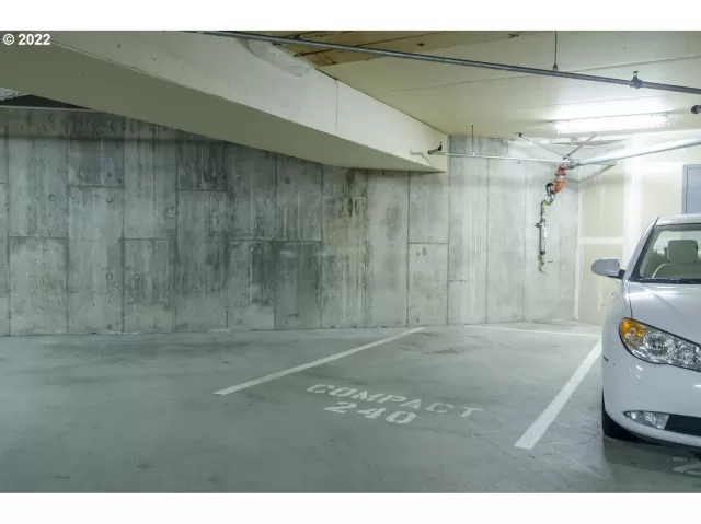 MLS: 22159913 Condo For Sale