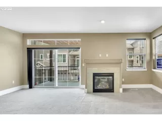 Photo #3: 22160526 Listing 