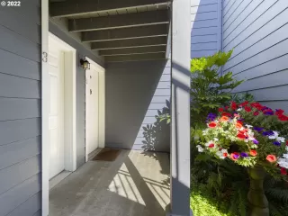 Photo #1: 22160739 Listing 