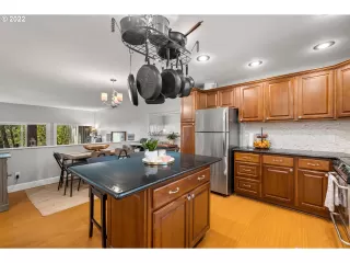 Photo #2: 22161167 Listing