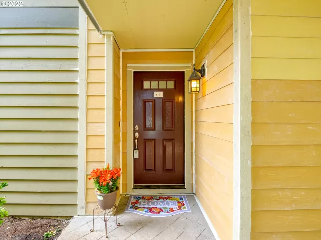 MLS: 22161425 Condo For Sale