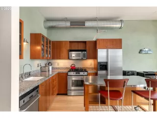 Photo #6: 22162236 Listing 