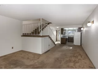 Photo #1: 22162401 Listing