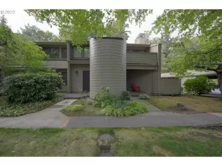 Photo #1: 22163332 Listing 