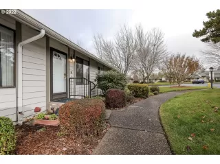 Photo #1: 22166801 Listing