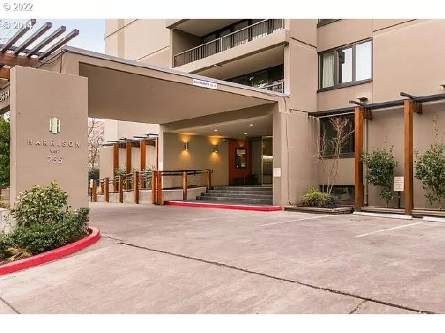 MLS: 22167250 Condo For Sale