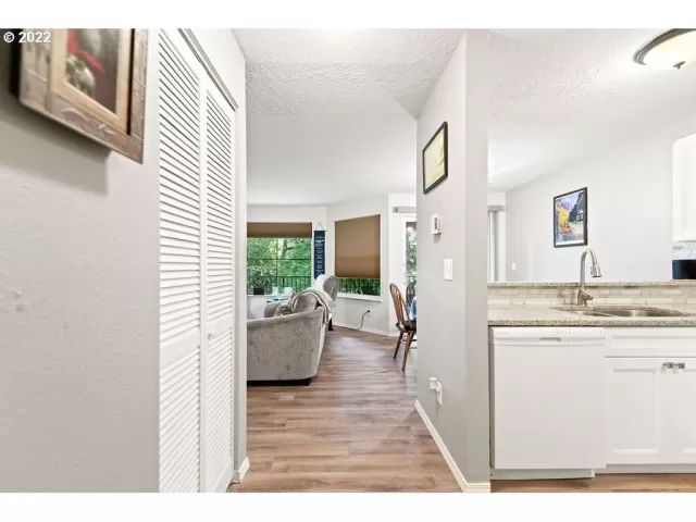 MLS: 22167621 Condo For Sale