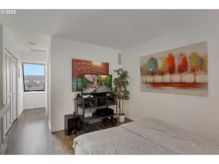 Photo #5: 22169673 Listing 