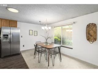 Photo #3: 22170236 Listing