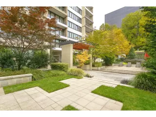 Photo #1: 22170788 Listing 