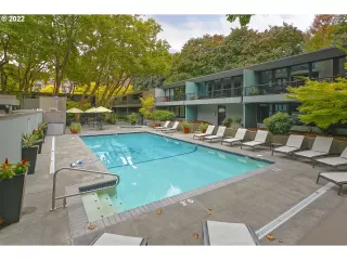 Photo #3: 22170788 Listing 