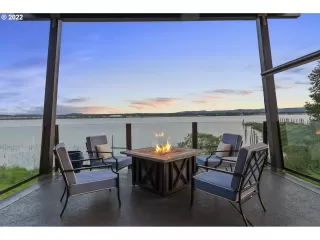 Photo #3: 22171755 Listing